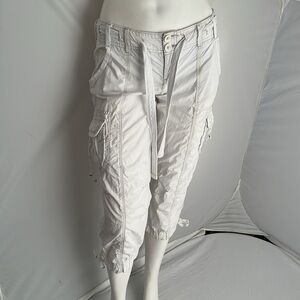 Abercrombie and Fitch Renee vintage Y2K white cropped cargo capri pants